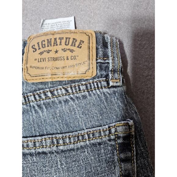 Levis Signature Jeans Mens 30x32 Blue Relaxed Straight Leg Denim Dark Wash - Picture 12 of 12